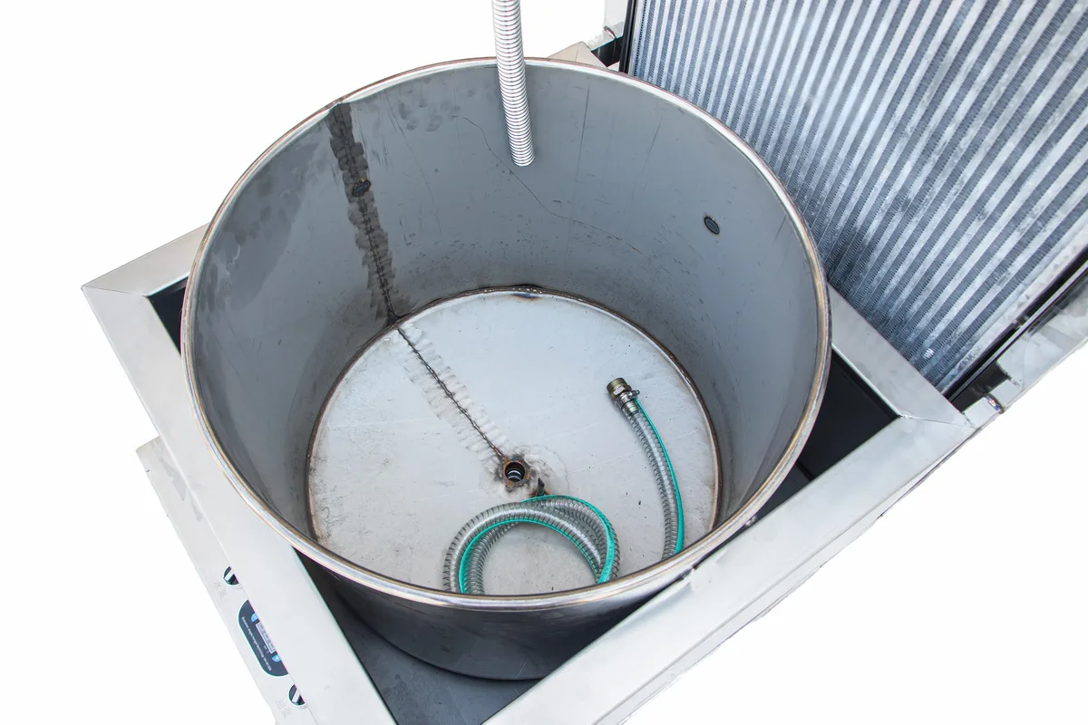 Dual-Stage Oil Cooler — Tank & cooling coil