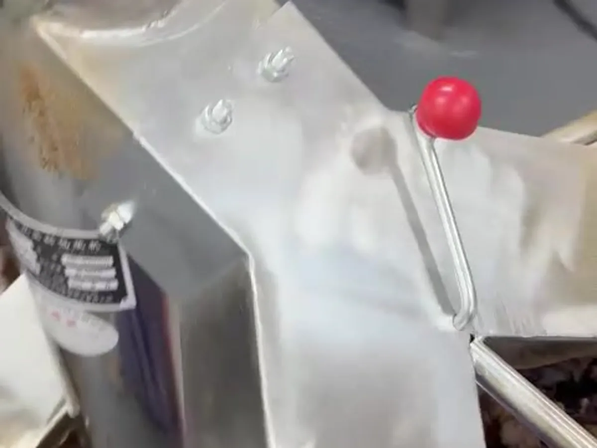 Cake Crusher & Bagging Machine